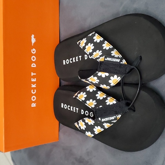 Rocket Dog Shoes - Rocket Dog 🐕 Sandles